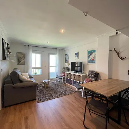 The Snow Con Parking, Wifi Y Terraza