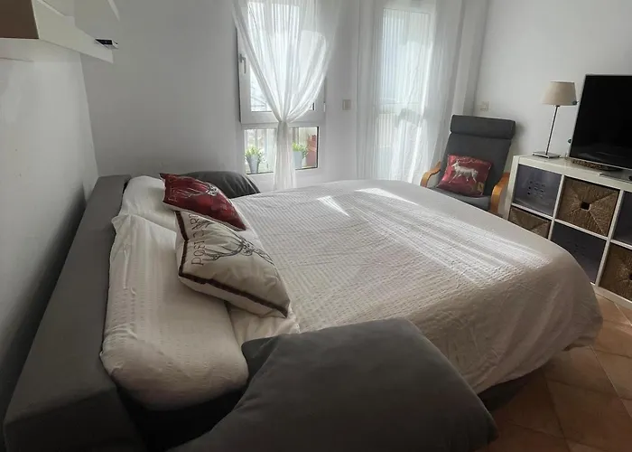 The Snow Con Parking, Wifi Y Terraza