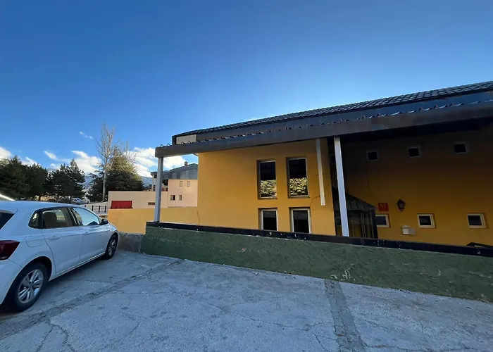 The Snow Con Parking, Wifi Y Terraza *