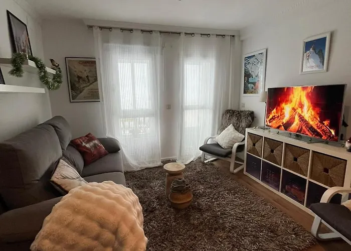 The Snow Con Parking, Wifi Y Terraza Apartamento